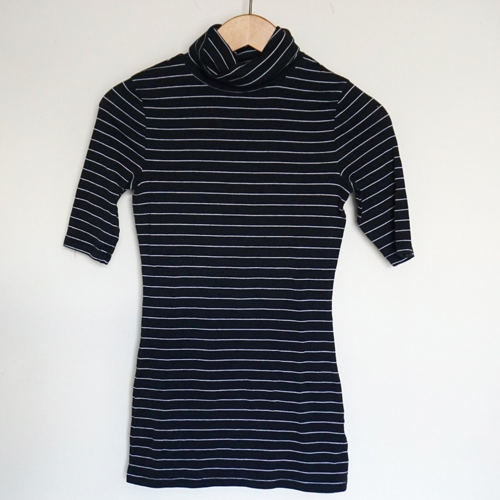 Striped turtleneck